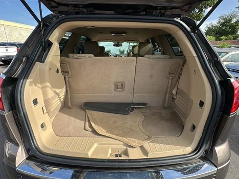Used 2011 Buick Enclave CXL AWD/4WD image 34