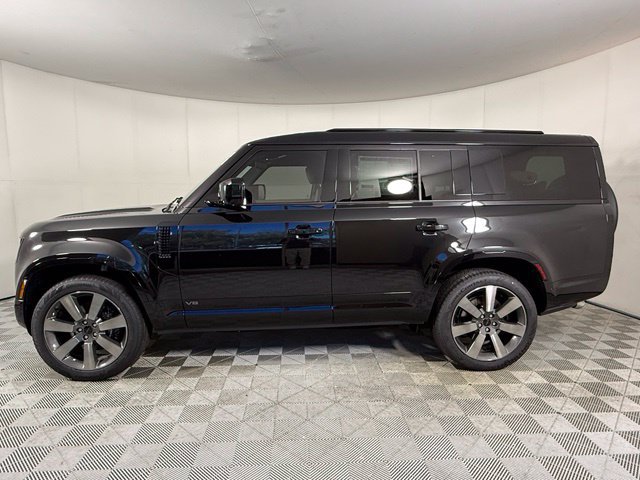 New 2026 Land Rover Defender 130 V8 AWD/4WD image 3