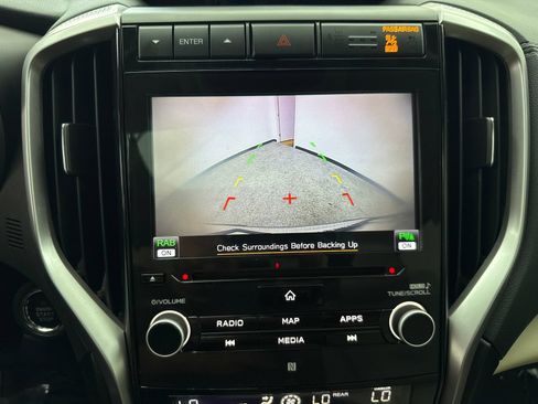 Used 2022 Subaru Ascent Limited w/ Technology Package AWD/4WD image 28