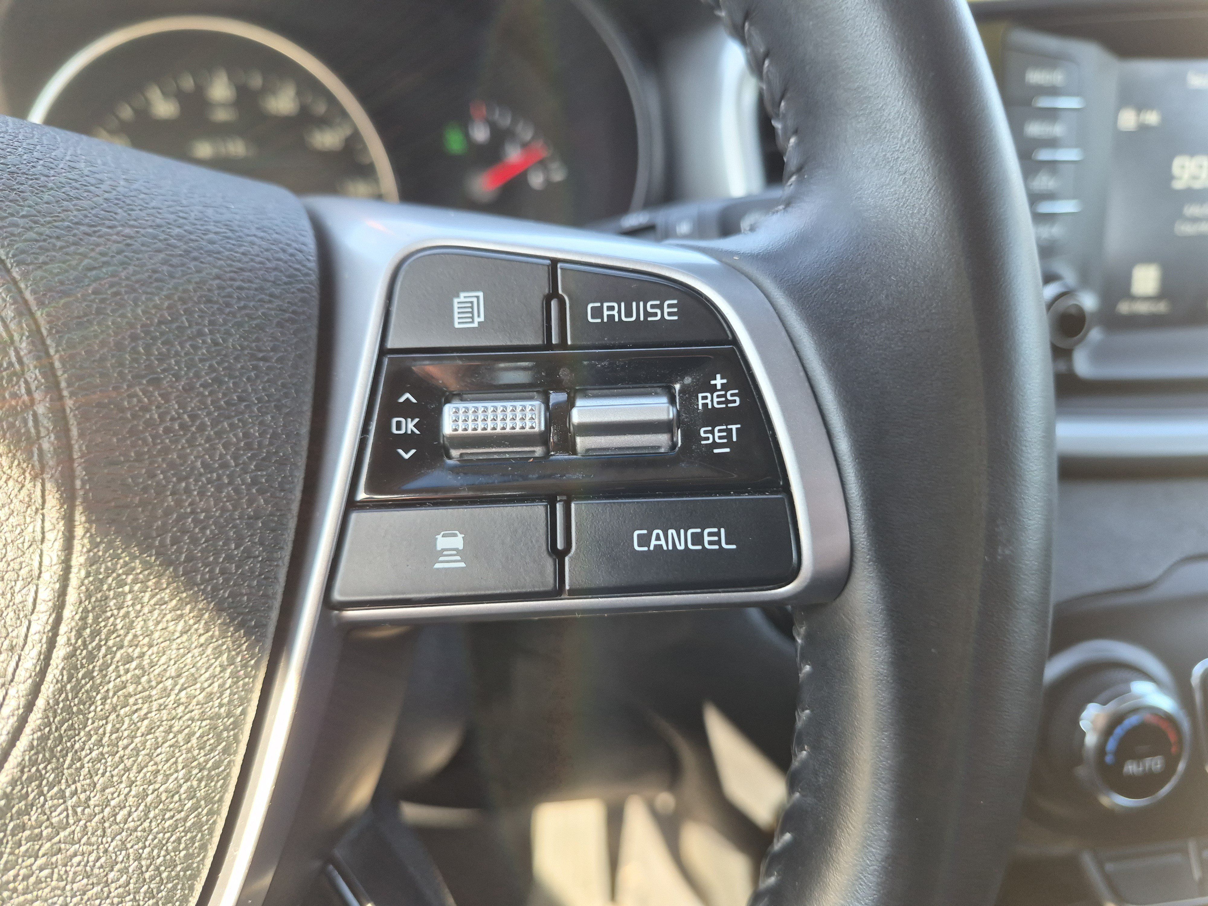 Used 2020 Kia Sorento EX AWD/4WD image 21