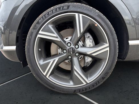 New 2026 Genesis GV80 2.5T Prestige image 14