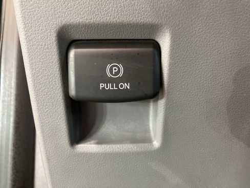 Used 2023 Ford F150 XLT w/ XTR Package image 14