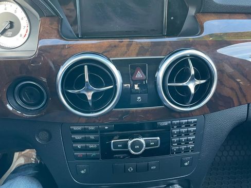 Used 2014 Mercedes-Benz GLK 350 4MATIC image 18