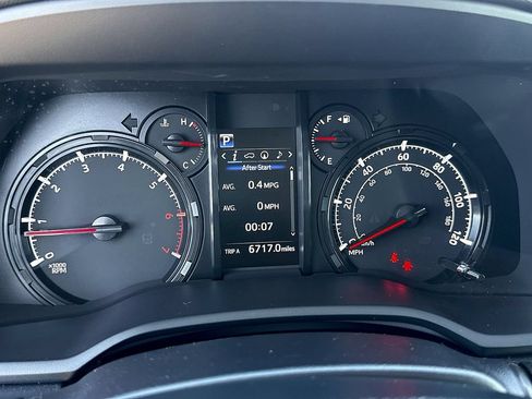 Used 2023 Toyota 4Runner SR5 Premium w/ Moonroof Package RWD image 20