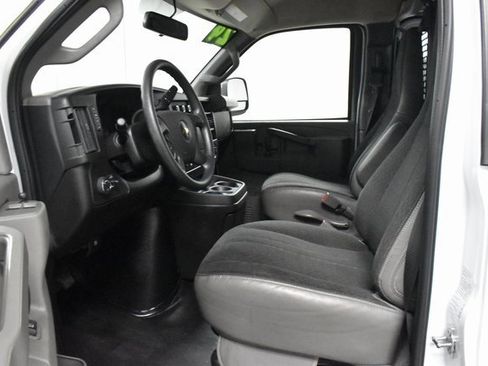 Used 2024 Chevrolet Express 2500 w/ Driver Convenience Package image 11