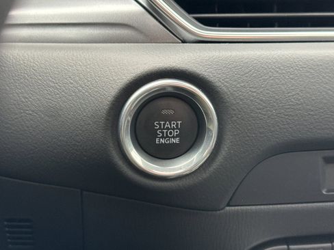 Used 2025 MAZDA CX-5 AWD 2.5 S w/ Preferred Package image 24