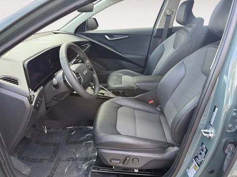 Used 2024 Kia Niro Wind FWD image 10