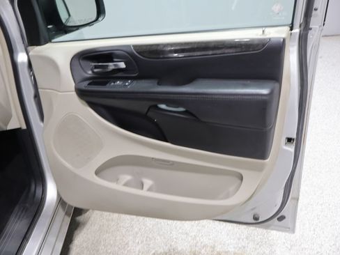 Used 2012 Dodge Grand Caravan Crew w/ Crew Value Pkg FWD image 20