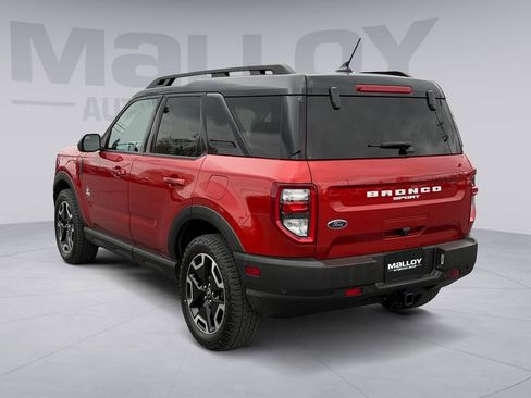 Used 2022 Ford Bronco Sport Outer Banks w/ Tech Package image 3