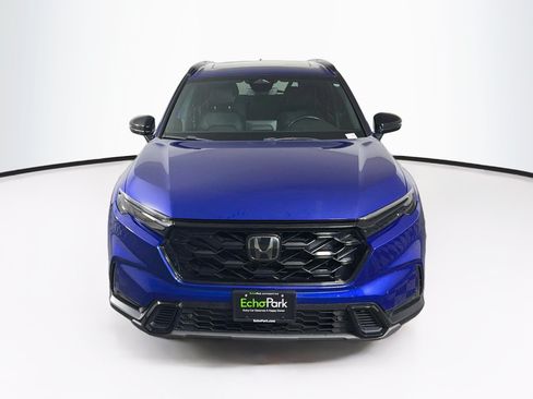 Used 2025 Nissan Sentra SV FWD image 2