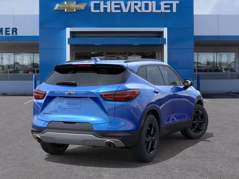 New 2026 Chevrolet Blazer LT image 4