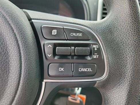 Used 2018 Kia Sportage LX AWD/4WD image 24