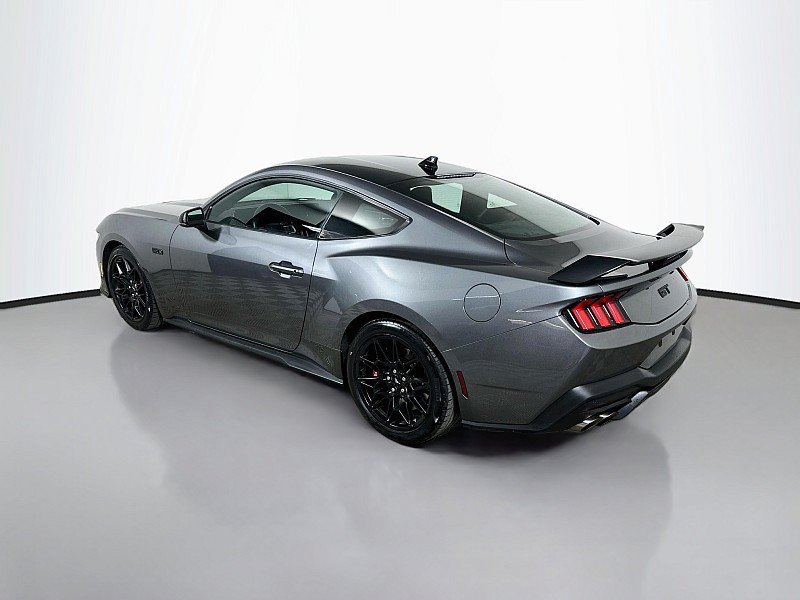 Used 2024 Ford Mustang GT Premium w/ GT Performance Package RWD image 5