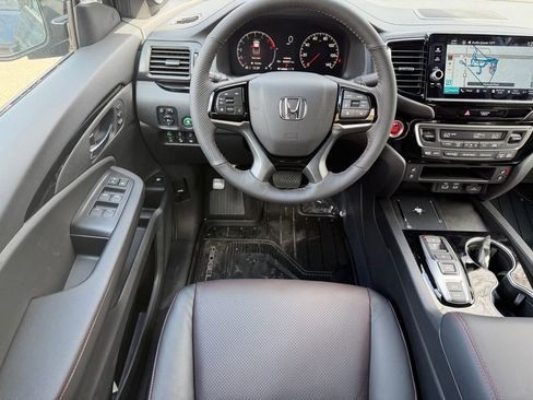 New 2026 Honda Ridgeline Black Edition image 12