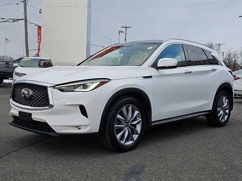Used 2022 INFINITI QX50 Luxe w/ Cargo Package image 3