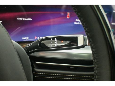 New 2026 Cadillac Escalade ESV Platinum Sport w/ LPO, ONYX Package image 32