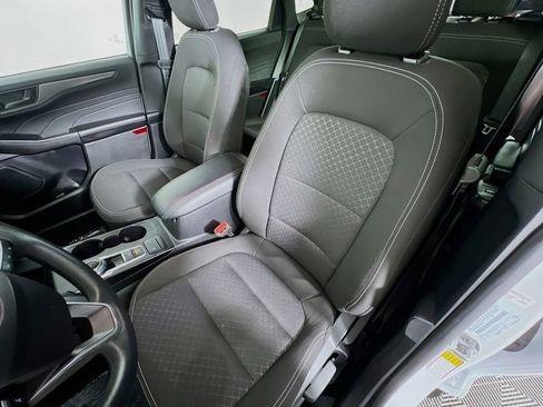 Used 2025 Ford Escape Active image 19