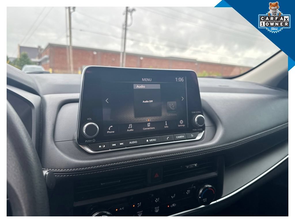 Used 2024 Nissan Rogue S AWD/4WD image 20