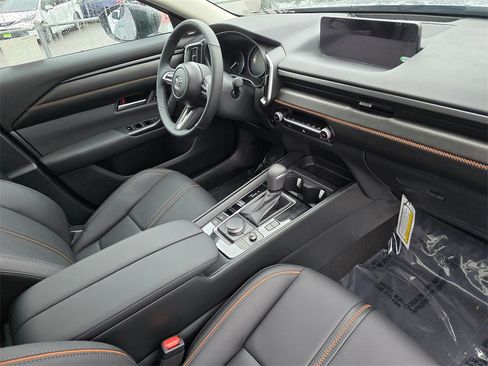 Used 2025 MAZDA CX-50 AWD 2.5 Hybrid w/ Weather Package image 10