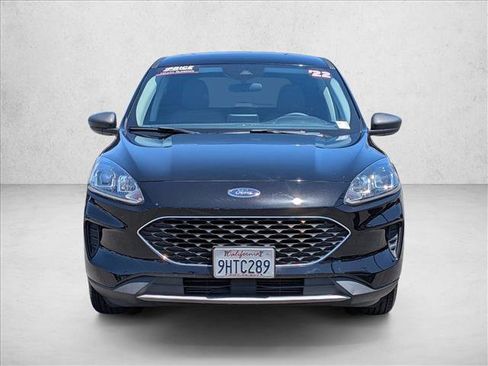 Certified 2022 Ford Escape SE w/ Convenience Package FWD image 2