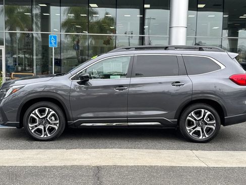 Certified 2025 Subaru Ascent Limited AWD/4WD image 9