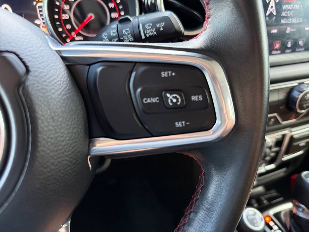 Used 2018 Jeep Wrangler Unlimited Rubicon AWD/4WD image 23