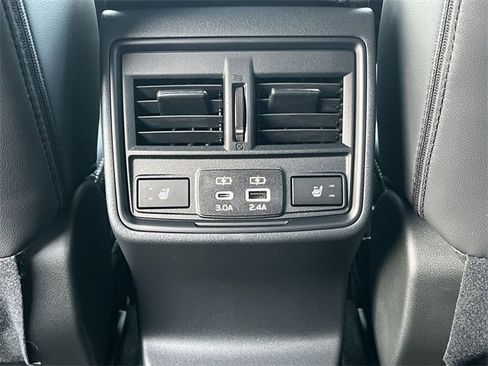 New 2026 Subaru Outback Limited image 34