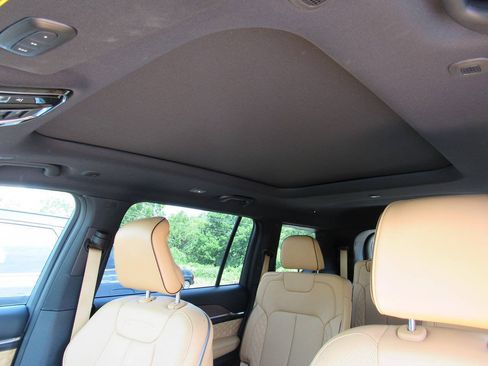 Used 2025 Jeep Grand Cherokee L Summit AWD/4WD image 43