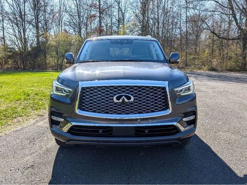 Used 2024 INFINITI QX80 Luxe AWD/4WD image 2
