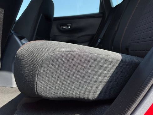 Certified 2025 Honda HR-V Sport image 39