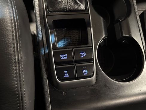 Used 2017 Hyundai Tucson Limited w/ Limited Ultimate Package 03 image 36