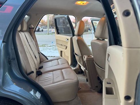 Used 2012 Ford Escape Limited image 19