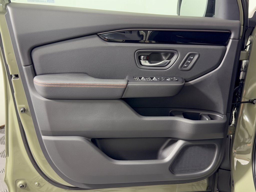 New 2026 Honda Pilot TrailSport image 14