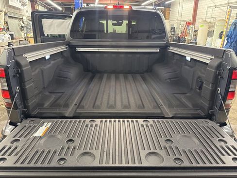 Certified 2024 Nissan Frontier SL image 25