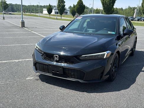 Used 2025 Honda Civic Sport image 14