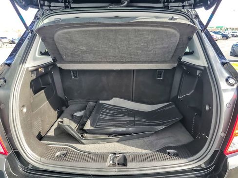 Used 2018 Chevrolet Trax LS FWD image 17