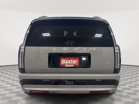 Used 2026 Hyundai Ioniq 9 SEL AWD/4WD image 12