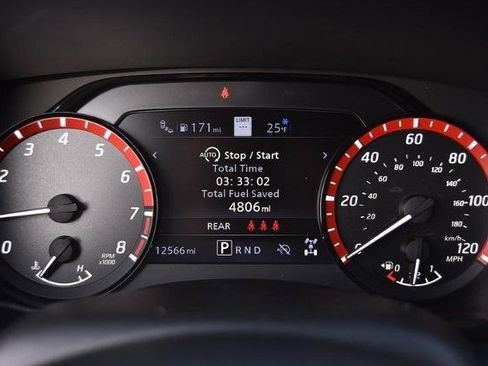 Certified 2024 Nissan Frontier PRO-4X w/ Pro Premium Package image 16