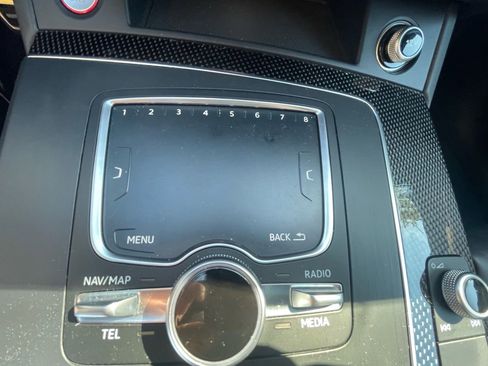 Used 2018 Audi SQ5 Premium Plus w/ S Sport Package image 22