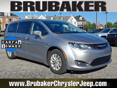 Used 2019 Chrysler Pacifica Touring Plus