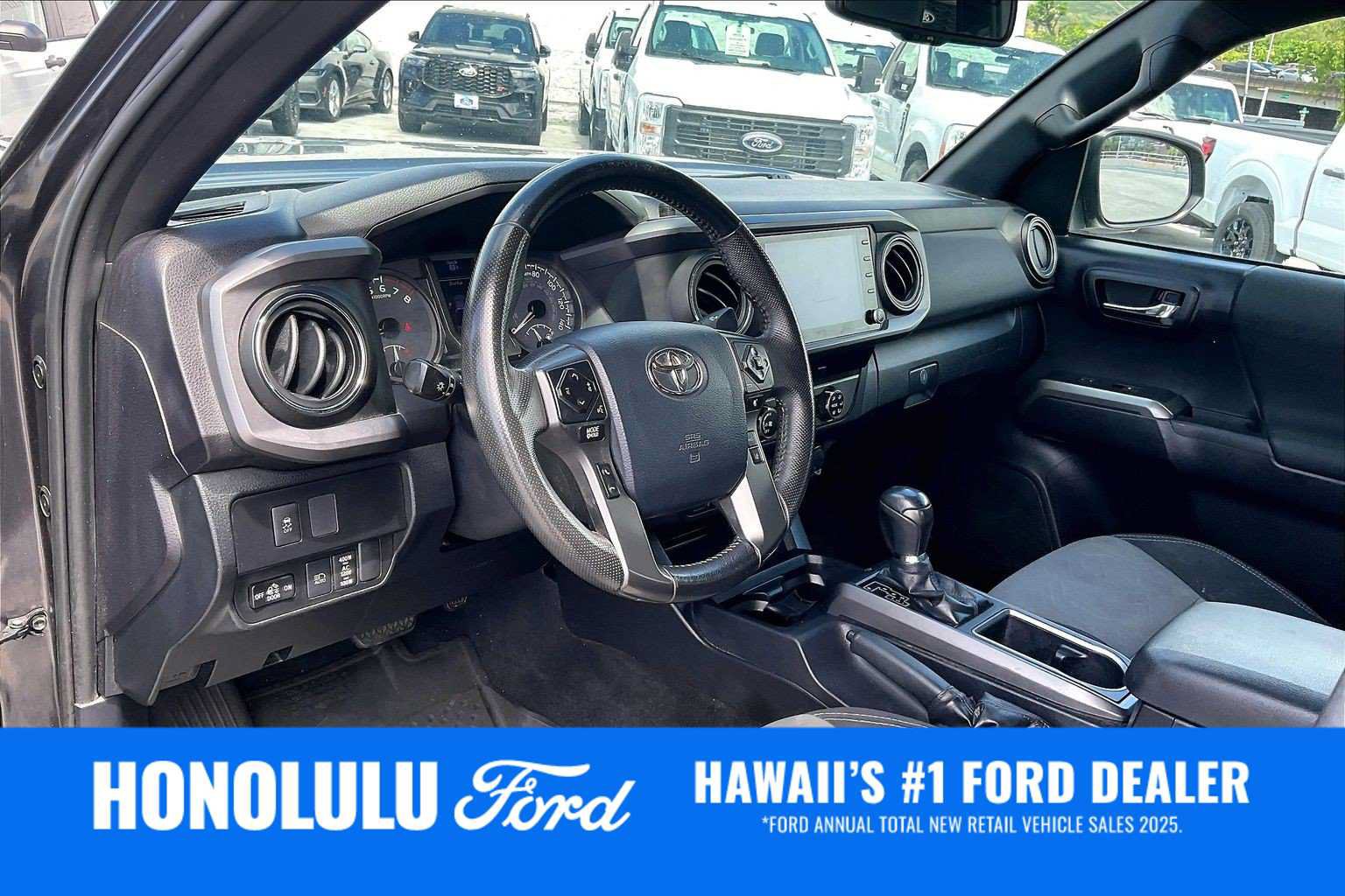 Used 2020 Toyota Tacoma TRD Off-Road AWD/4WD image 2