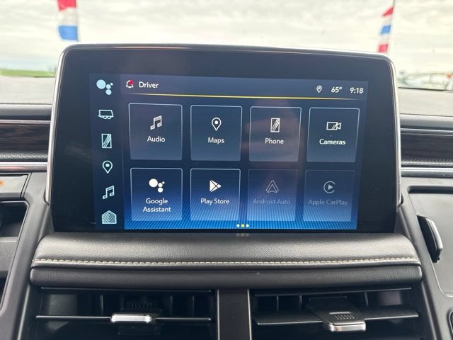 Used 2023 Chevrolet Suburban Premier AWD/4WD image 29