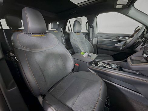 New 2026 Ford Explorer Tremor w/ Tremor Ultimate Package AWD/4WD image 31