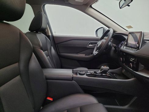 Used 2021 Nissan Rogue SV w/ Premium Package AWD/4WD image 21