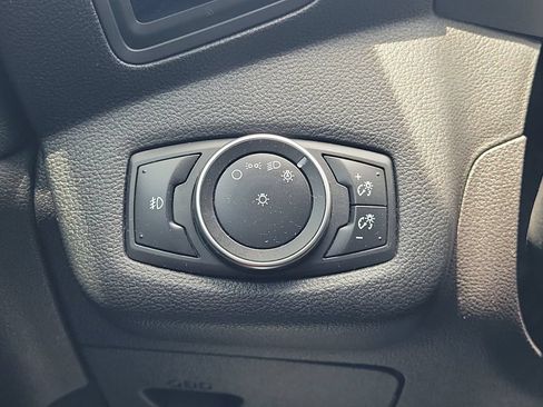 Used 2016 Ford Escape SE FWD image 23