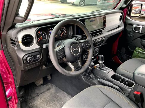 Used 2024 Jeep Wrangler Sport S image 15