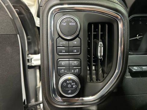Used 2020 GMC Sierra 1500 AT4 w/ AT4 Premium Package AWD/4WD image 26