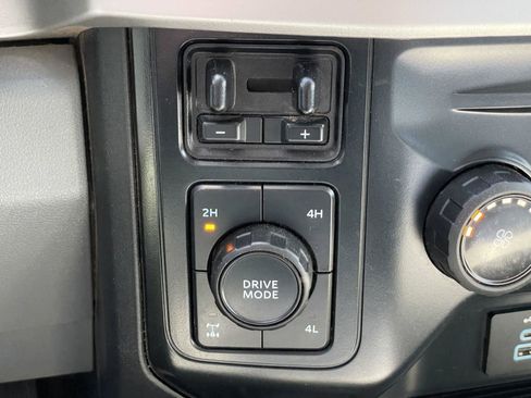 Used 2024 Ford F250 XL w/ 360-Degree Camera Package AWD/4WD image 24