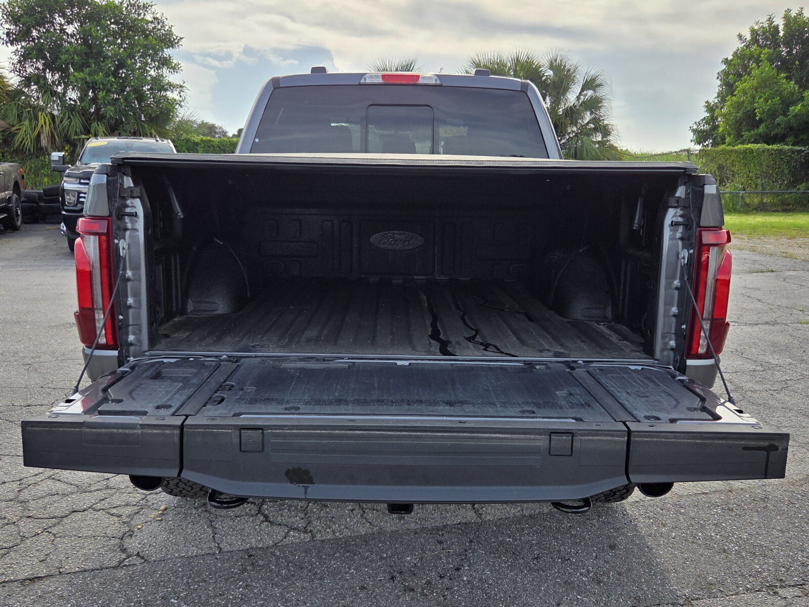 Used 2025 Ford F150 Tremor w/ Equipment Group 402A High AWD/4WD image 13