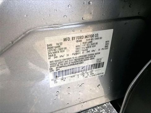 Used 2022 Ford Edge SEL image 33